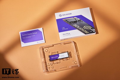 电脑屏幕 软硬件的交汇点与视觉门户